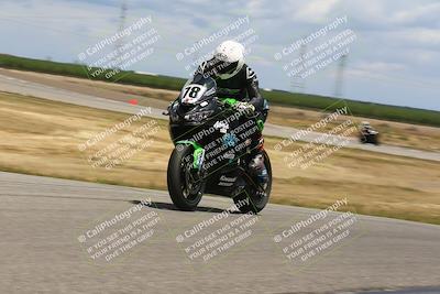 media/Apr-26-2024-TrackDaz (Fri) [[c4b677d280]]/B Group/120pm (Wheelie Bump)/